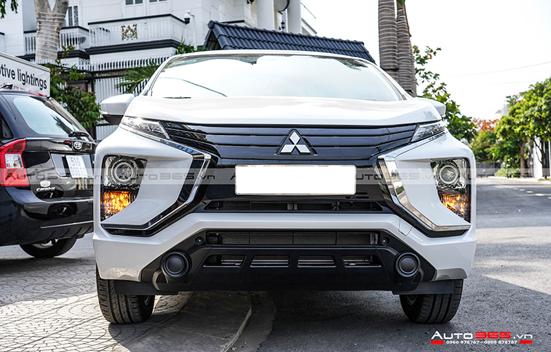 Mitsubishi Xpander nâng cấp ánh sáng RX350 siêu sáng